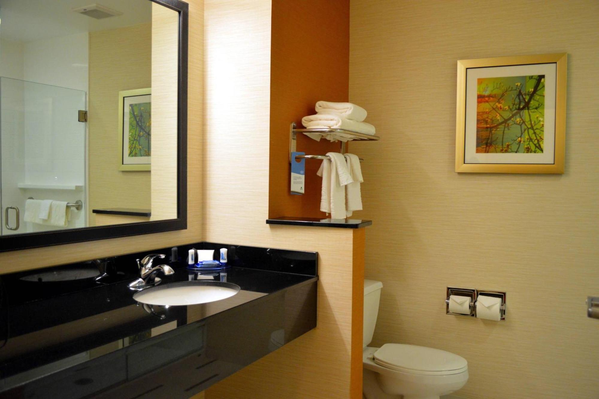 Fairfield Inn & Suites By Marriott Stafford Quantico Eksteriør bilde